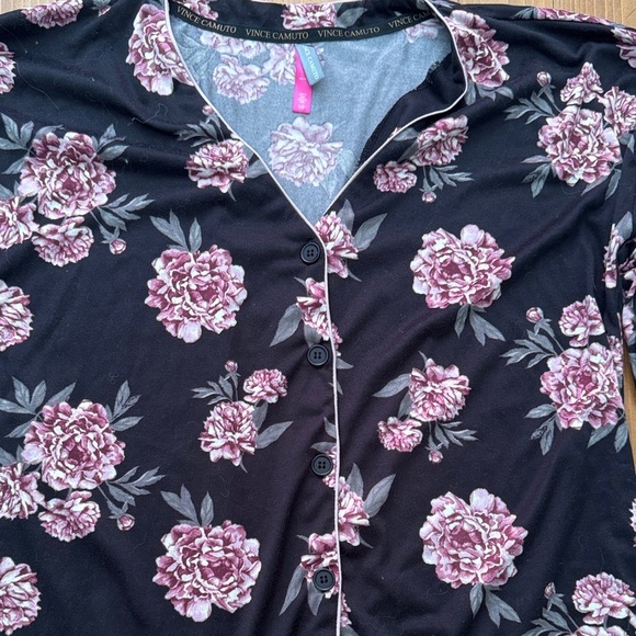 Vince Camuto floral pajama set - Picture 2 of 13